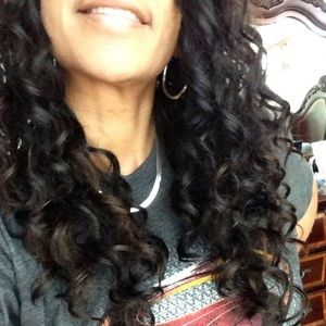 Meet your Posher, Sandy